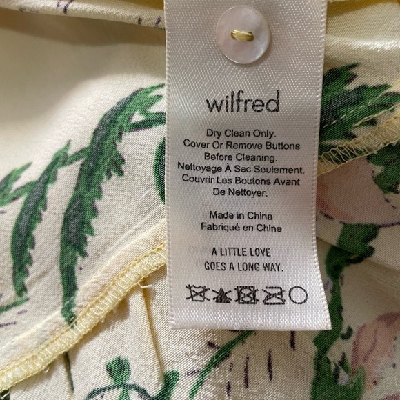 Wilfred floral wrap top- Size Small - Picture 4 of 4